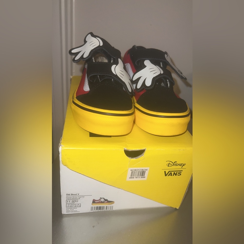 Limited edition Mickey mouse Vans